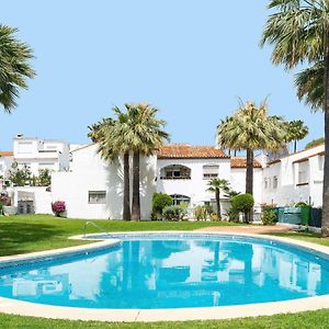 Holiday Home Villas De Madrid By Interhome 에스테포나 Exterior photo