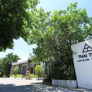 Thai Thani Loft & Life Lamphun 호텔 Exterior photo