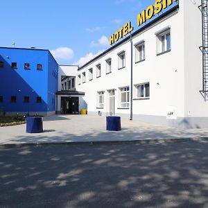 Hotel Sportowy 볼슈틴 Exterior photo