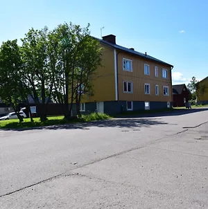 Big Apartment In Central Kiruna 5 Exterior photo