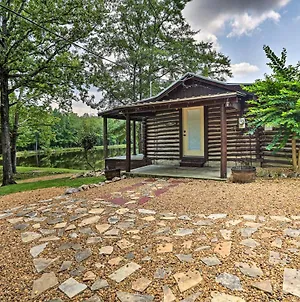 1950S Serenity Pond Cabin With View Peace And Quiet! 탈라데가 Exterior photo