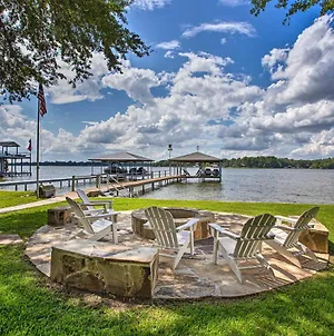 Cedar Creek Lakefront Home, Game Room And Dock! Malakoff Exterior photo