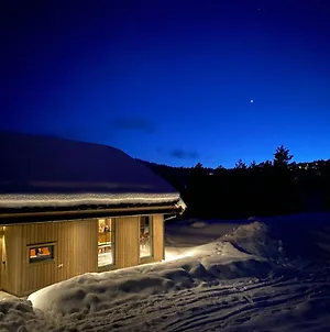Stryn Mountain Lodge Exterior photo