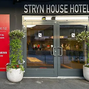 Stryn House - Hotel & Apartments Exterior photo