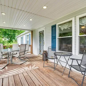 Charming Berwick Retreat With Gas Grill And Deck! 빌라 Exterior photo