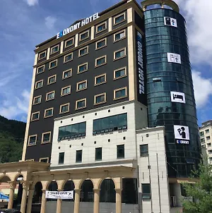 Ekonomy Hotel 정선 Exterior photo