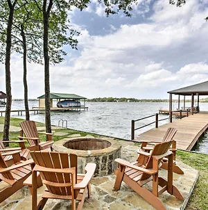 Malakoff Home With Deck And Fire Pit Cedar Creek Lake Exterior photo